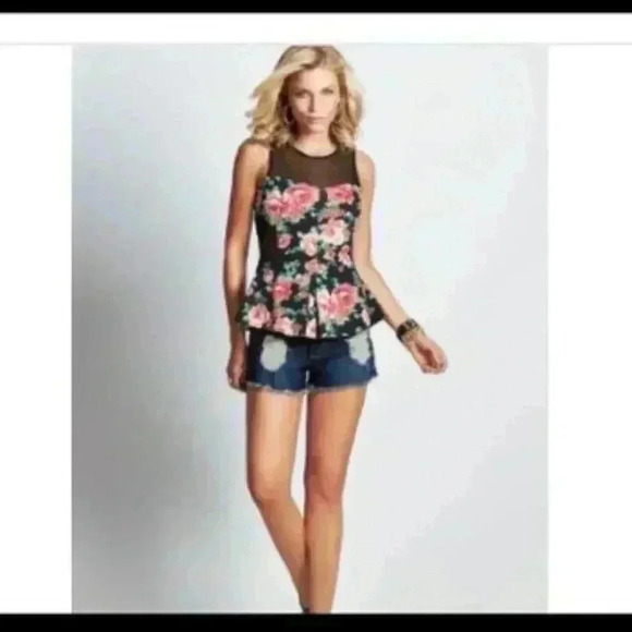 Guess Mesh Panel Peplum Tank - Picture 11 of 12